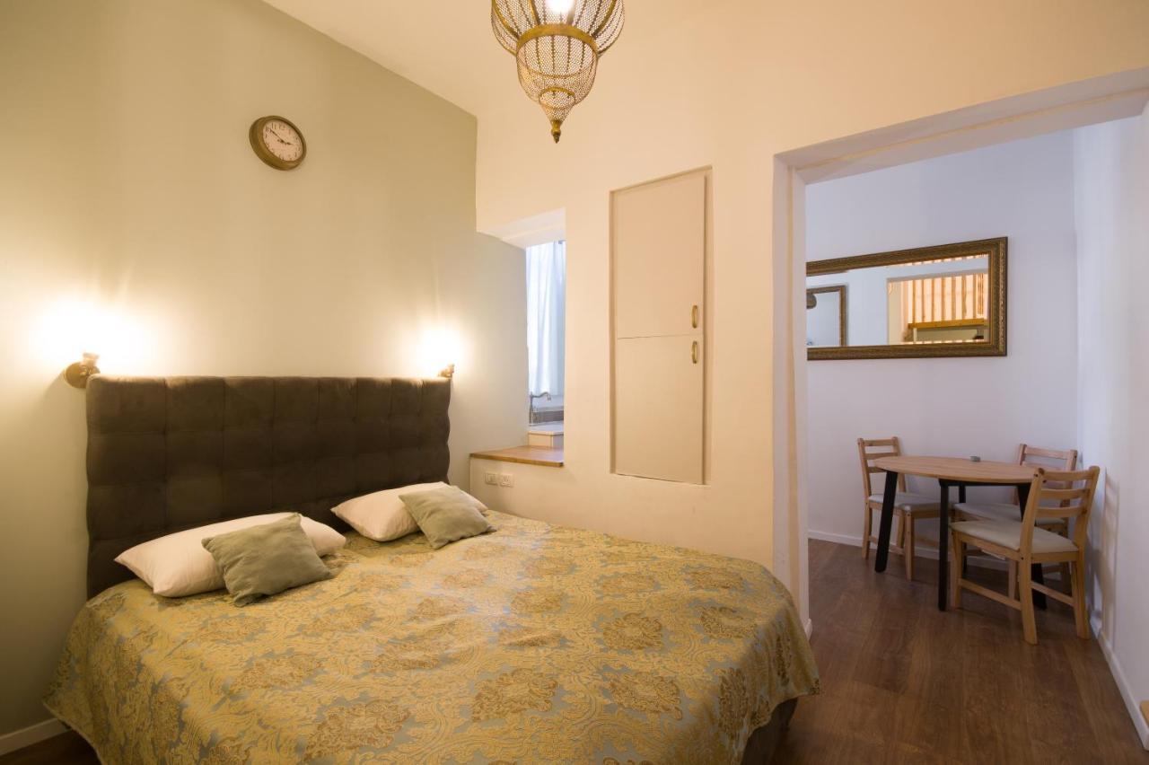 "80 Jaffa St" Down Town Main Market "Mahne Yehuda" Super Prime Location In Jeruzalem Buitenkant foto