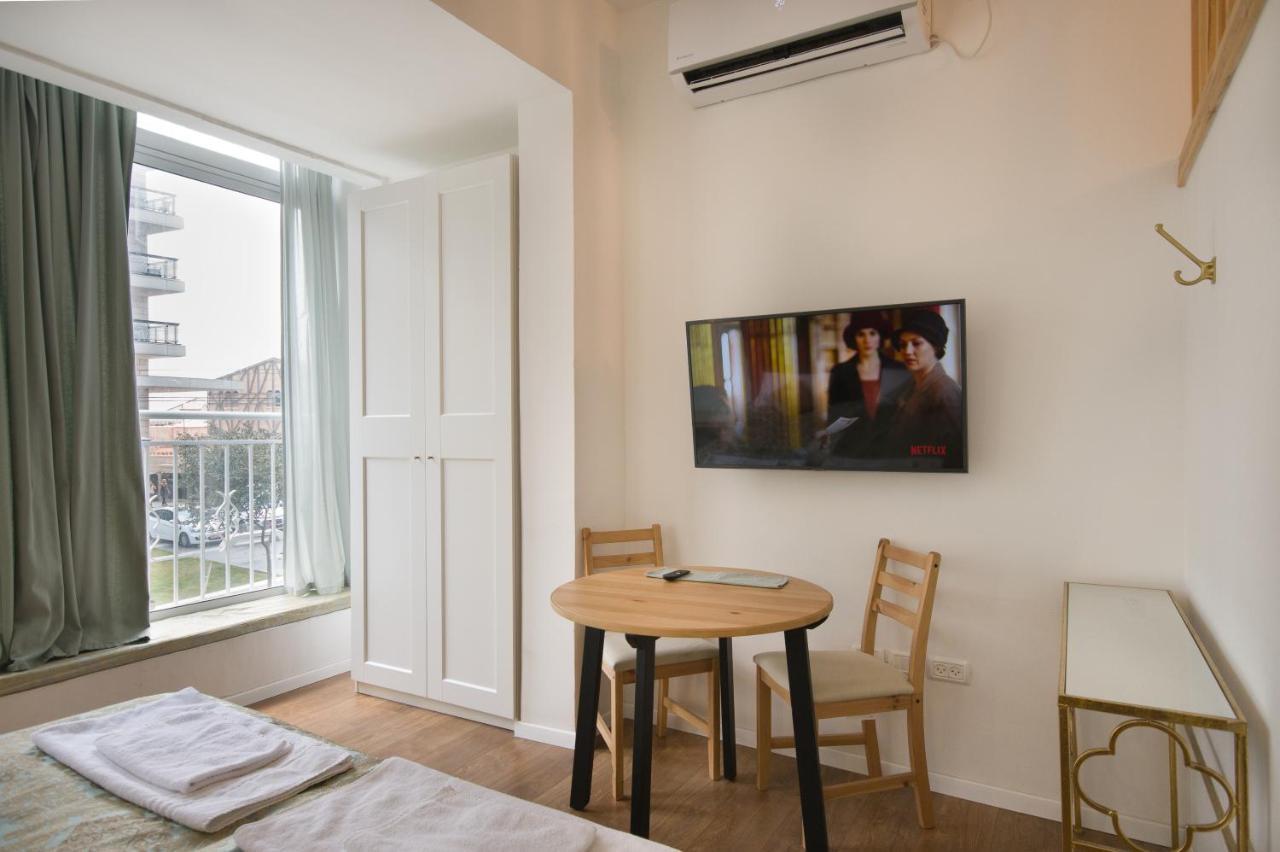 "80 Jaffa St" Down Town Main Market "Mahne Yehuda" Super Prime Location In Jeruzalem Buitenkant foto