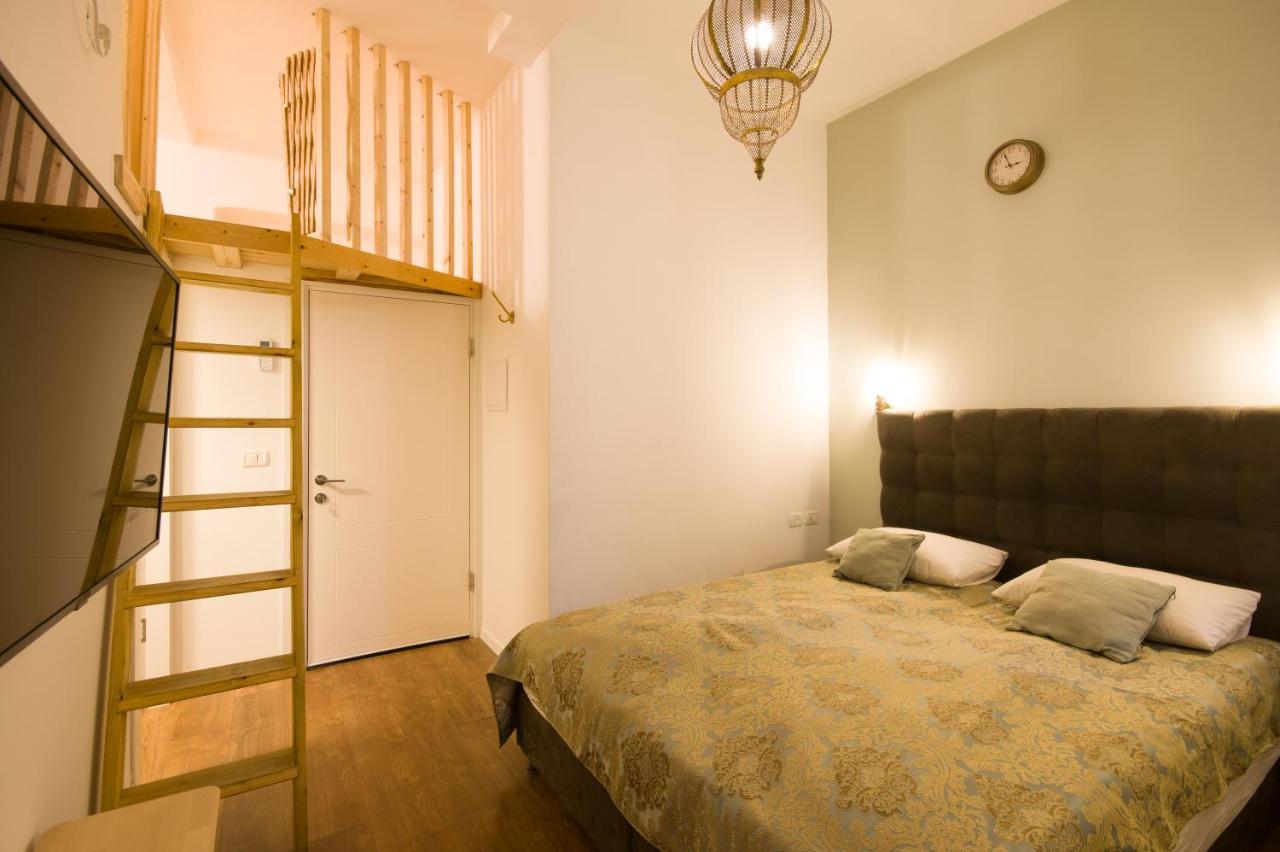 "80 Jaffa St" Down Town Main Market "Mahne Yehuda" Super Prime Location In Jeruzalem Buitenkant foto
